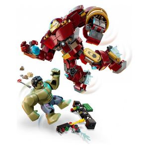 LEGO  Super Heroes 76343 Epska bitka  Hulkbuster proti Hulku