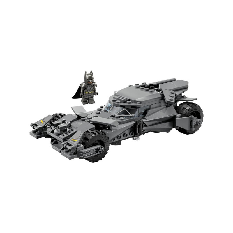 LEGO Super Heroes 76331 Batman proti Supermanu Batmobile