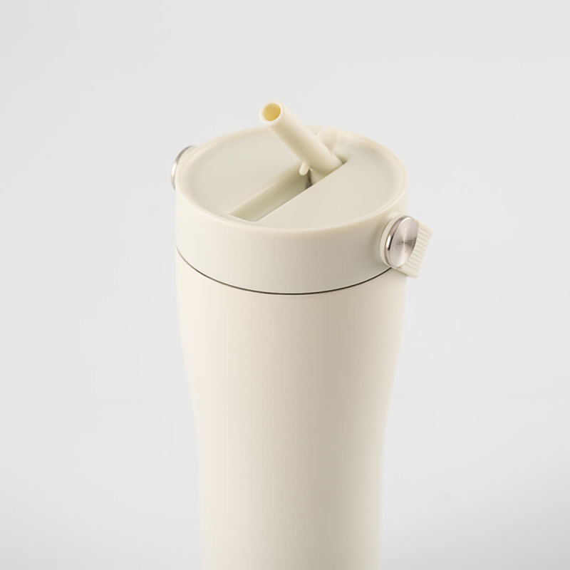 Eleganten velik termo lonček Carry z zložljivo slamico + ščetka za čiščenje slamice 600 ml, sand