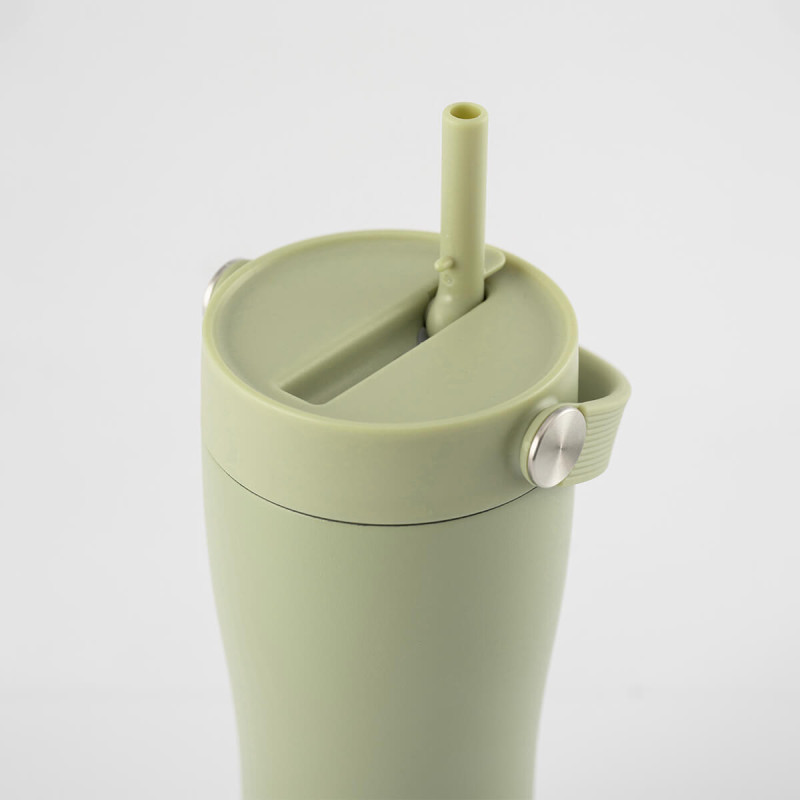 Eleganten velik termo lonček Carry z zložljivo slamico + ščetka za čiščenje slamice 600 ml, matcha