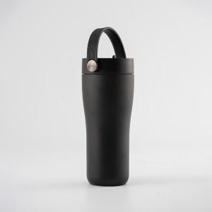 Eleganten velik termo lonček Carry z zložljivo slamico + ščetka za čiščenje slamice 600 ml, black