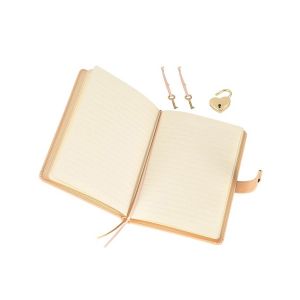 Dnevnik s ključem, Victoria s Journals, Hush Hush, krem