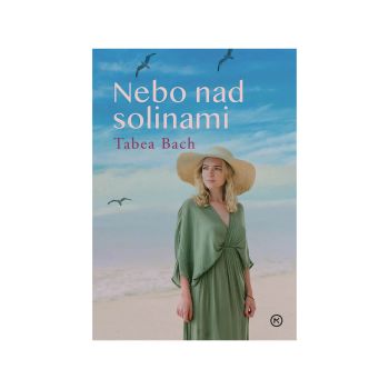 Nebo nad solinami